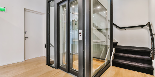 Proyectos de Arquitectura Cambrils · Proyectos de Ascensores